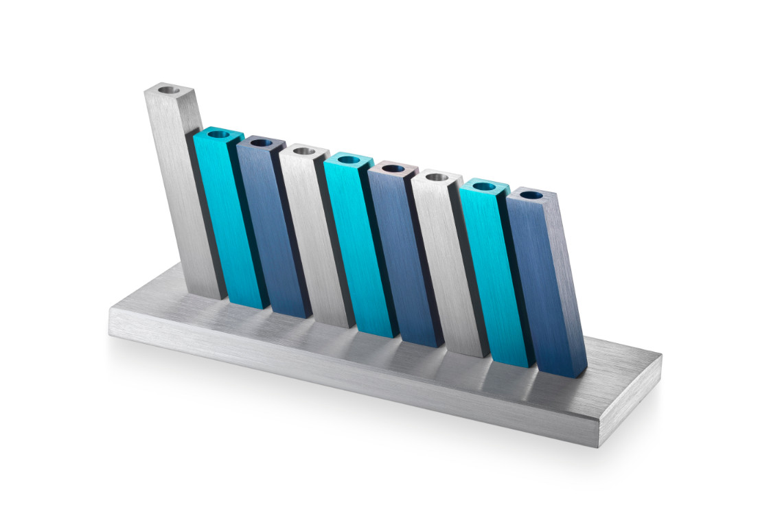 חנוכייה קיניטית כסף טורקיז- עדי סידלר