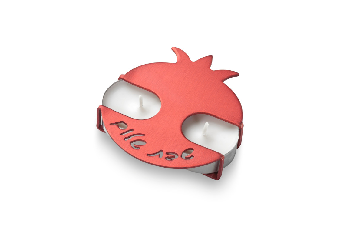 פמוטי רימון בצבע אדום בעיצוב של עדי סידלר מעצב יודאיקה